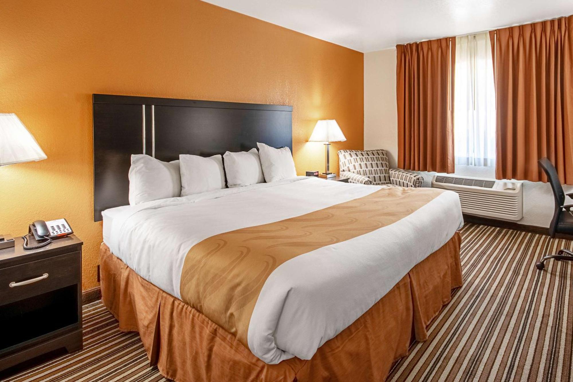 Quality Inn Додж-Сити Экстерьер фото