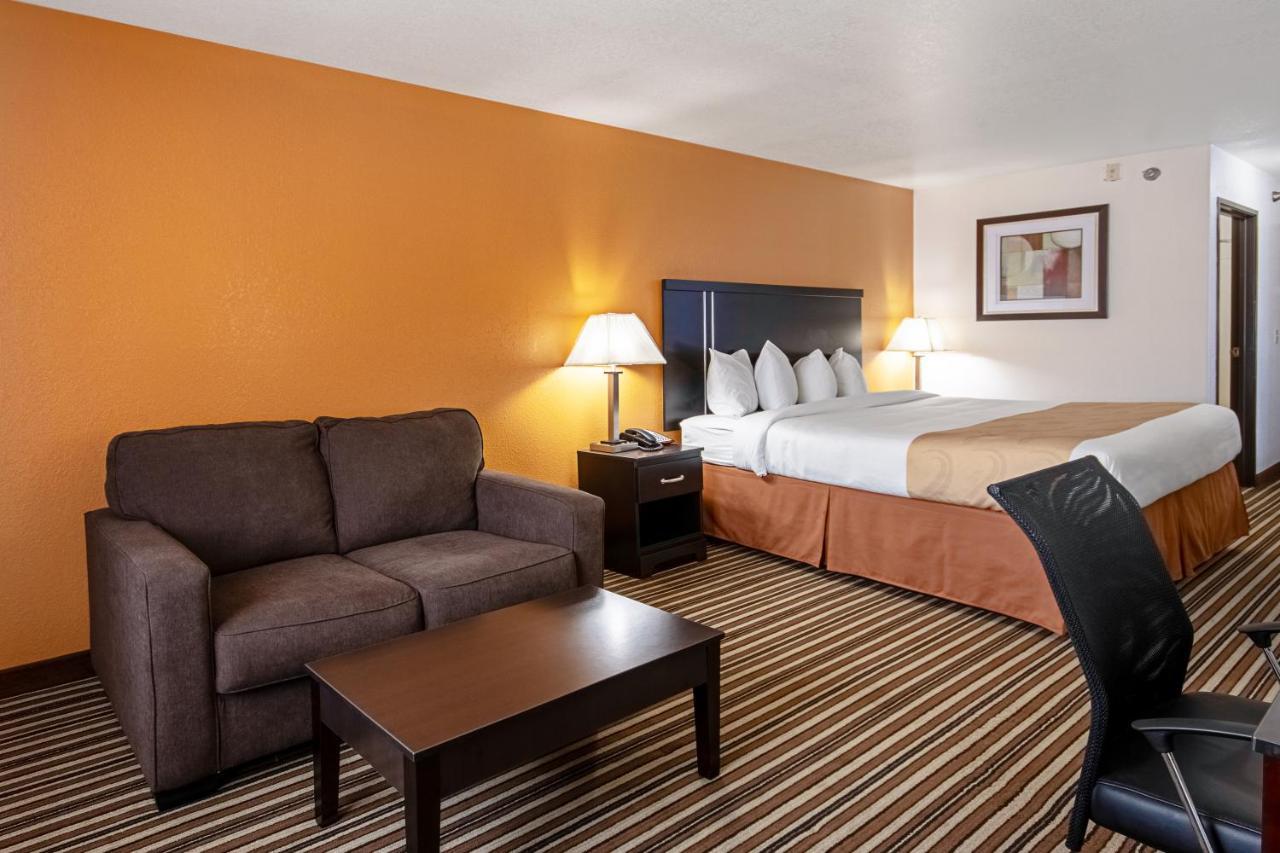 Quality Inn Додж-Сити Экстерьер фото