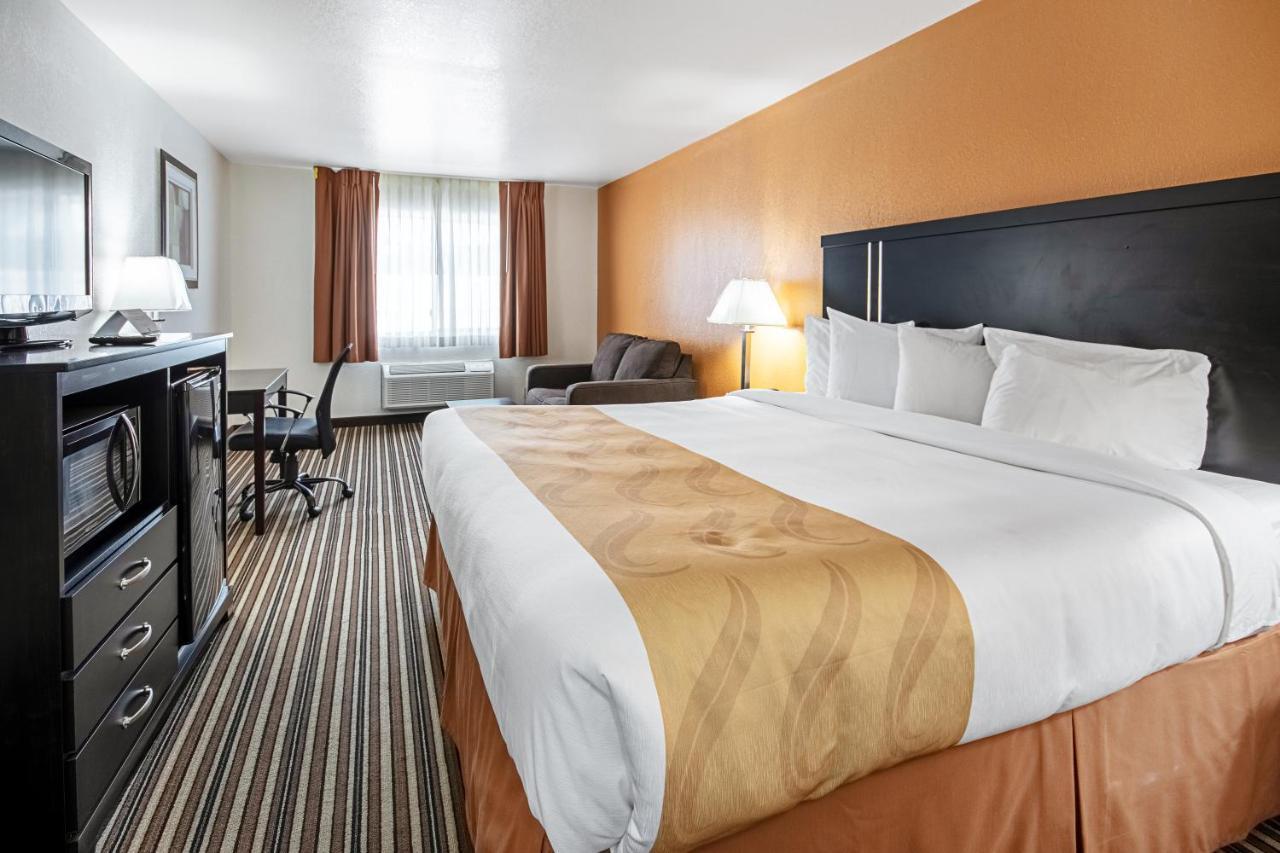 Quality Inn Додж-Сити Экстерьер фото